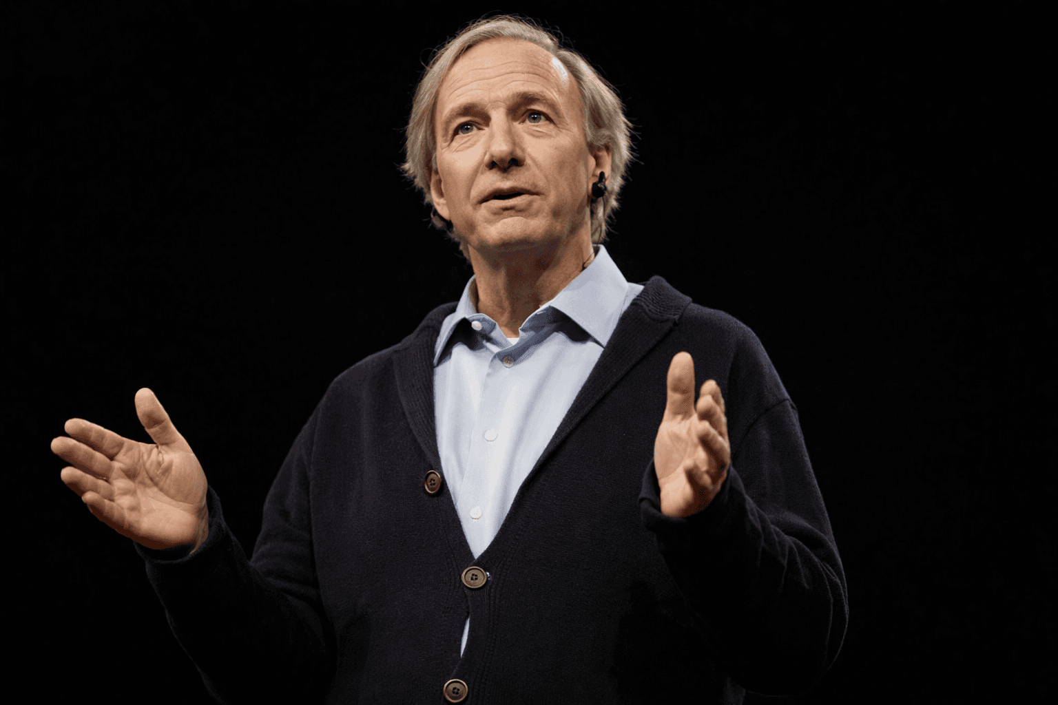 Ray Dalio Says ‘There Is Only One Gold’ as Bitcoin Outperforms Amid Geopolitical Crisis