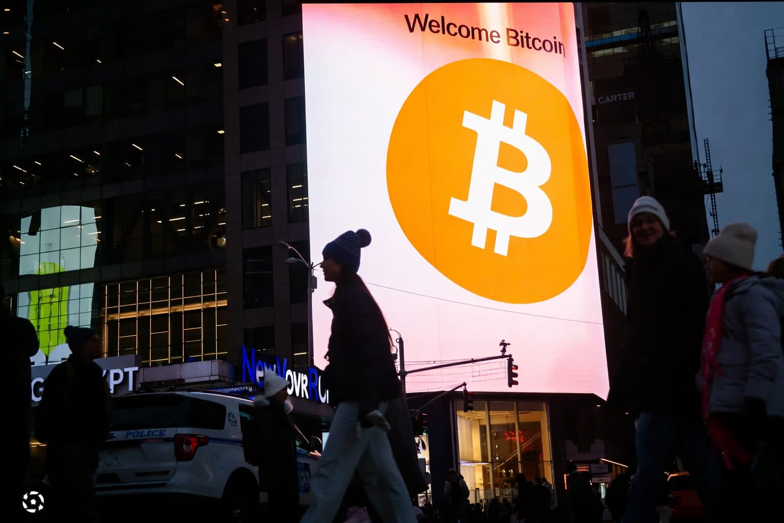 Bitcoin Extends 8-Day Winning Streak, Historical Trends Signal Caution