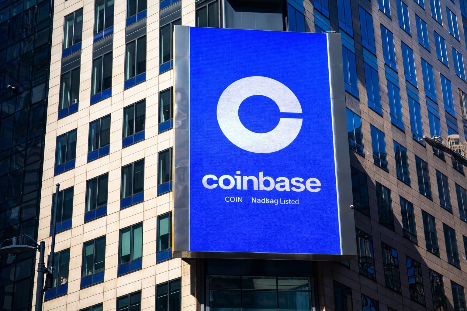 Coinbase Users Criticize Prediction Market Notifications During March Madness