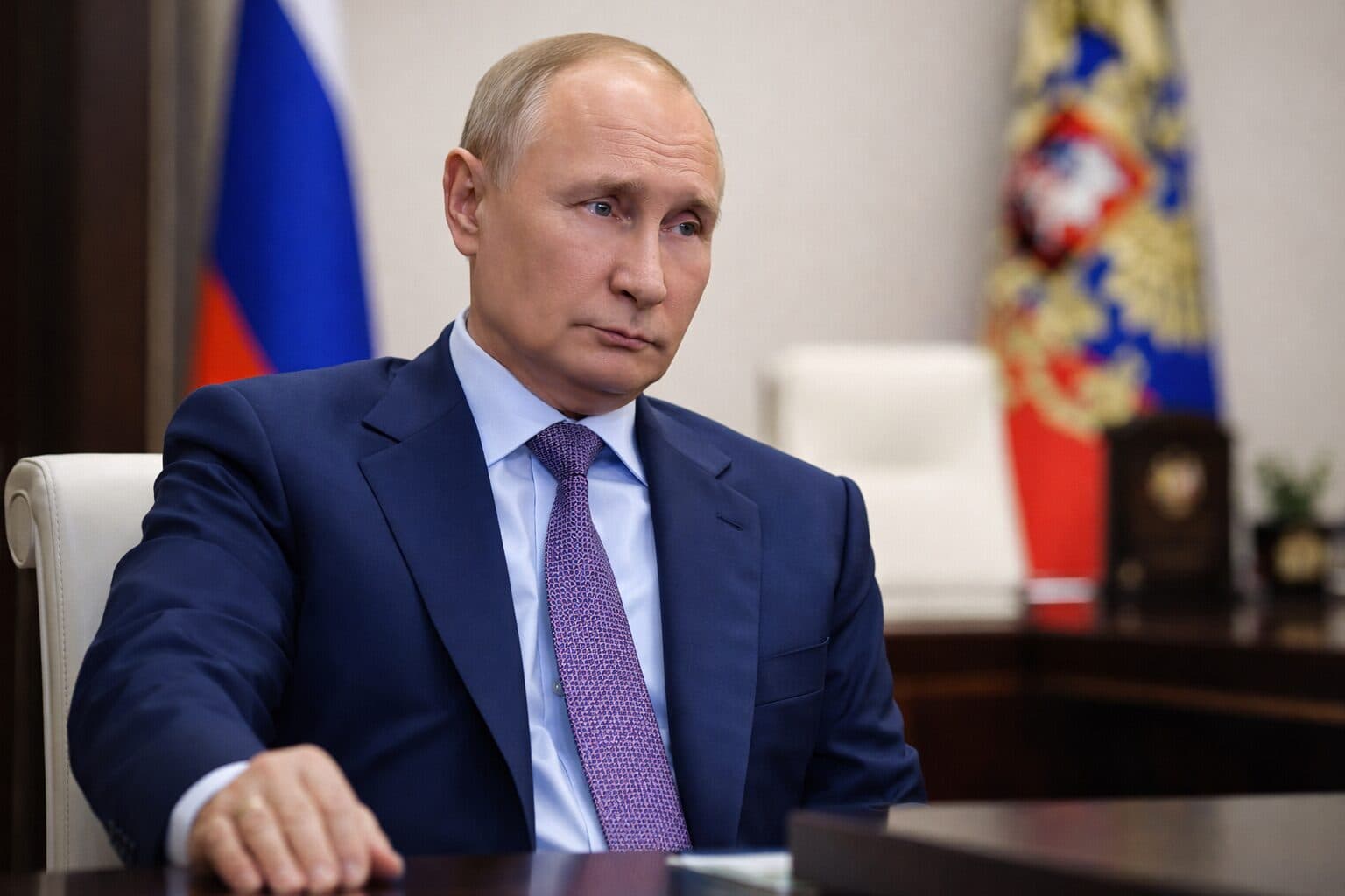 Russia Moves to Restrict Crypto Trading Through Licensed Intermediaries