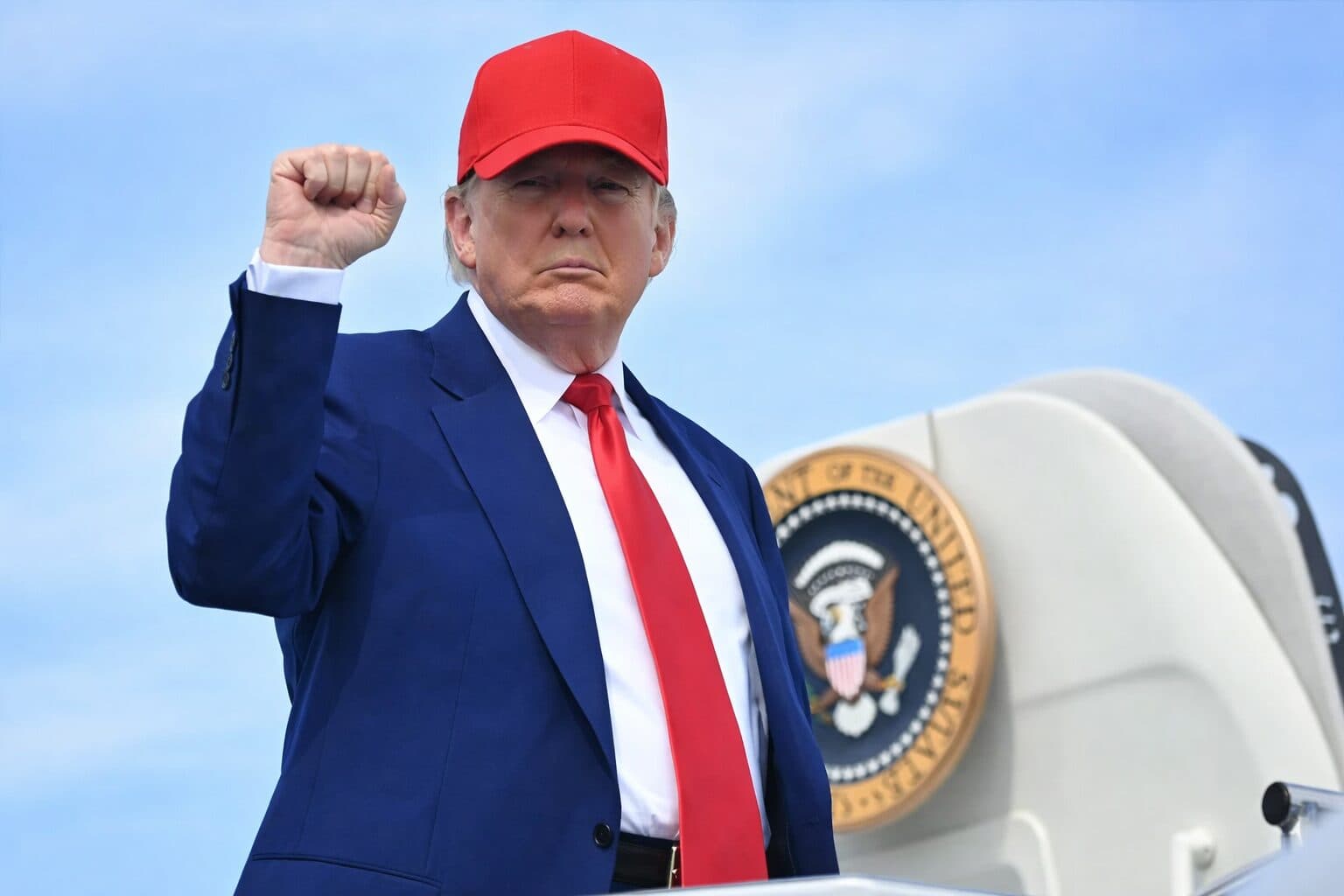 TRUMP Memecoin Whale Activity Surges Ahead of Mar-a-Lago Gala