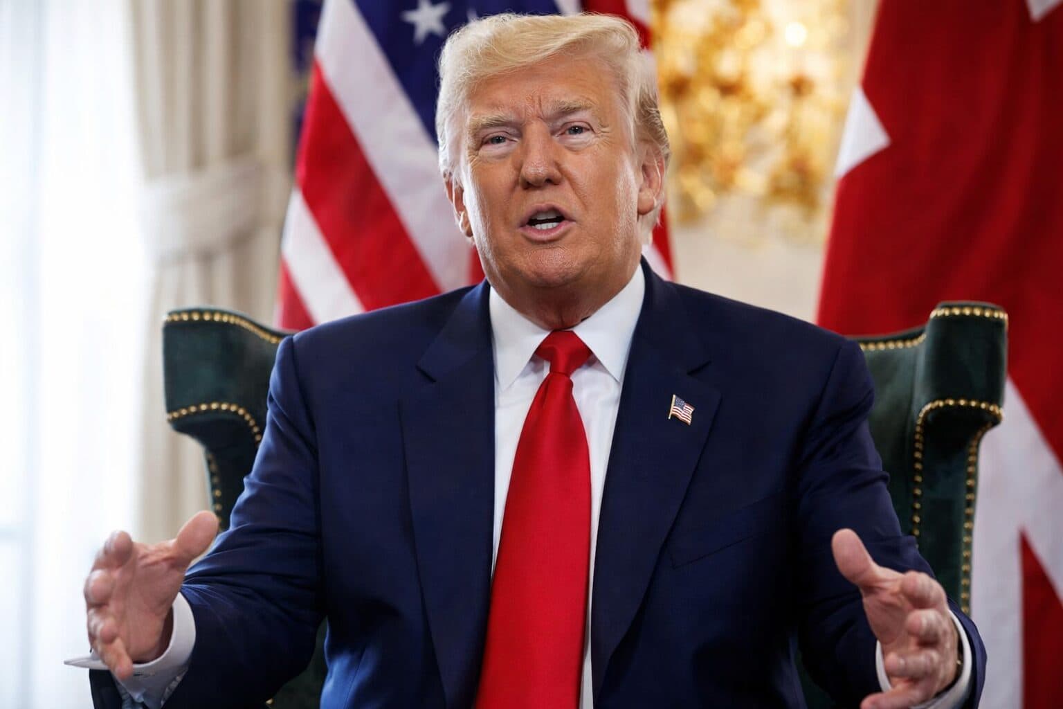 Trump Issues Warning to Iran Over Strait as Oil Prices React to Rising Tensions