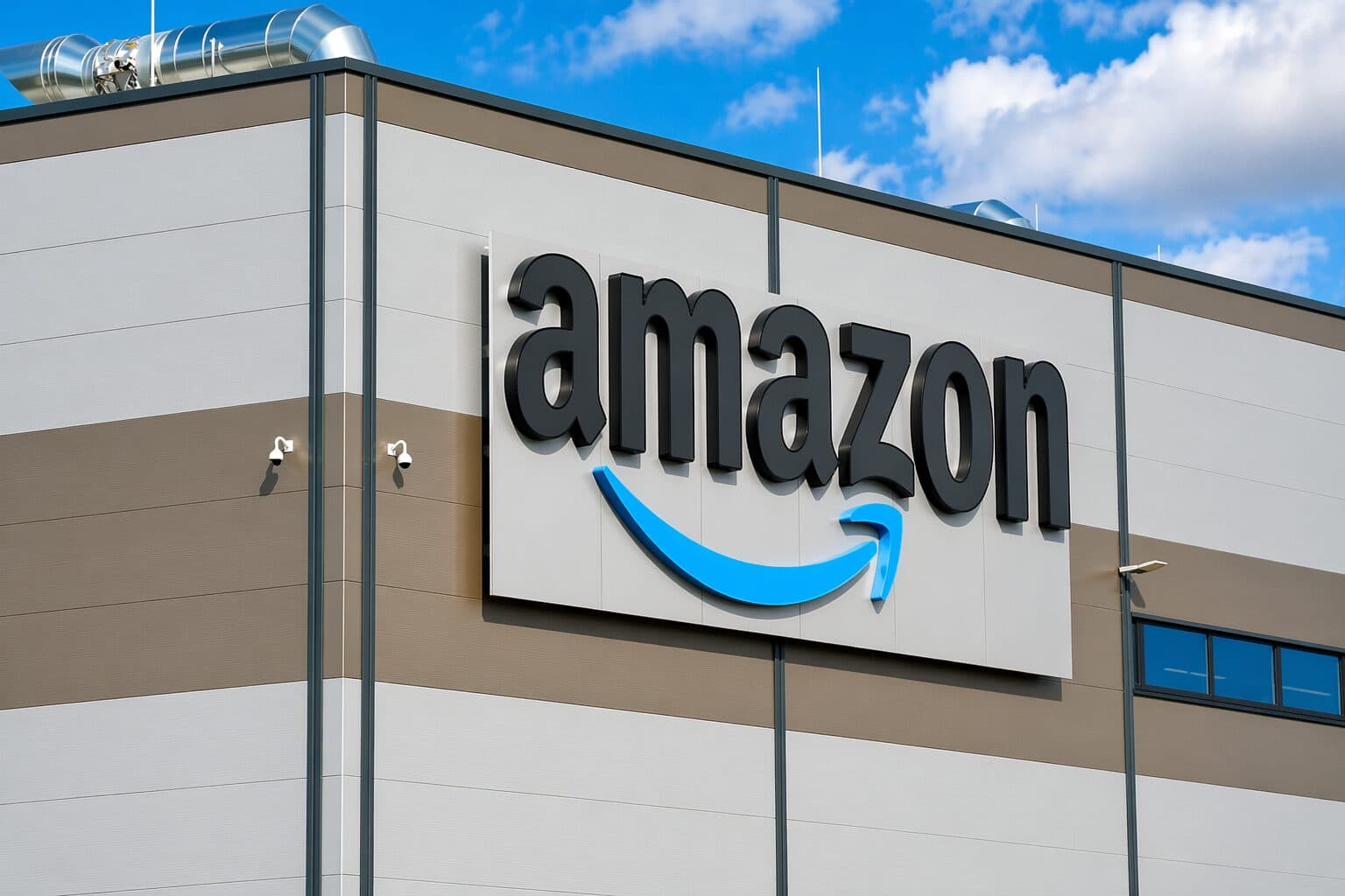 Amazon Stock Rises as $25B Anthropic Deal Expands AI Infrastructure Push