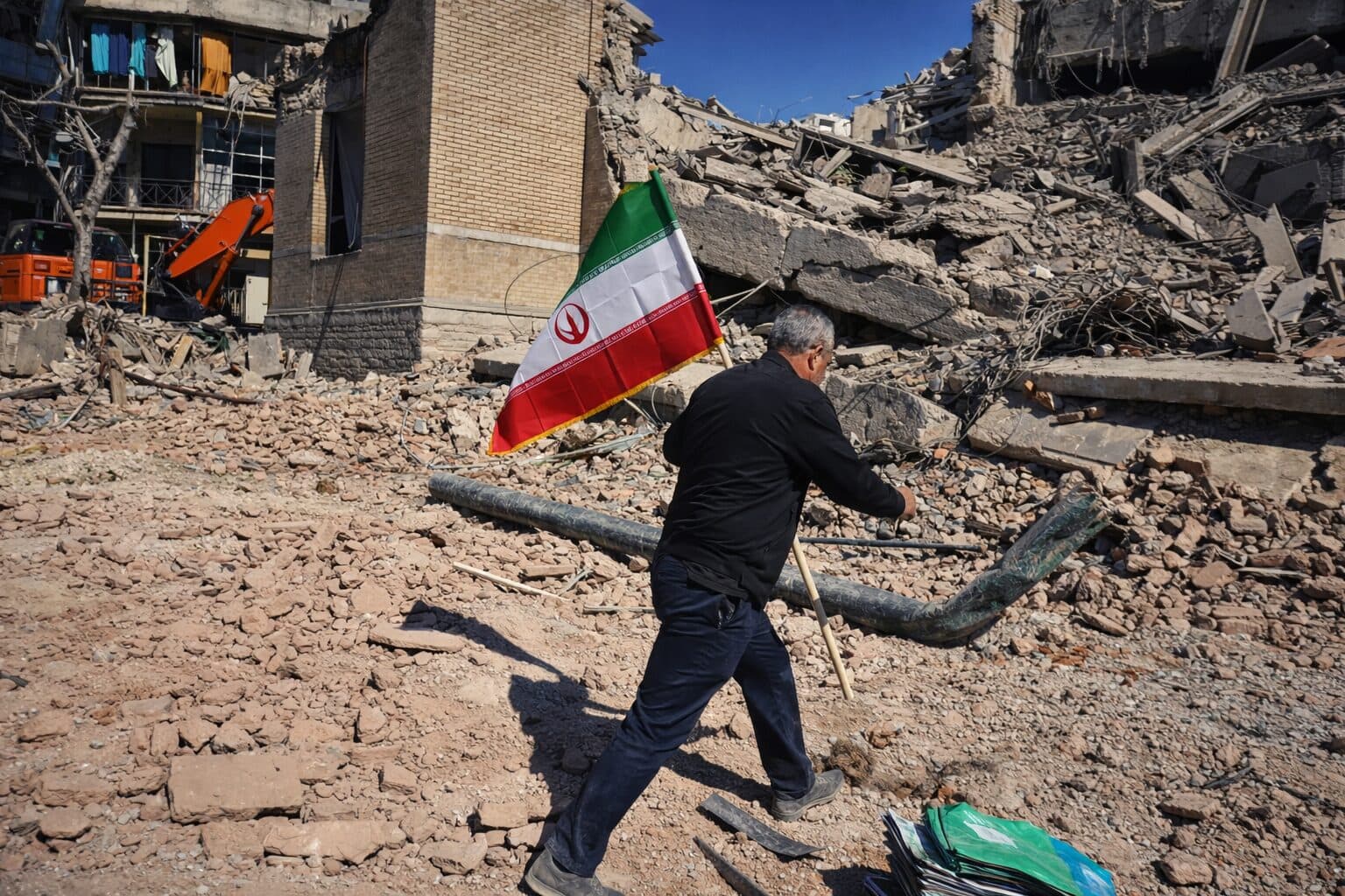 Bitcoin Recovery Seen as Fragile as Iran War Fallout Expected to Dominate 2026 Markets