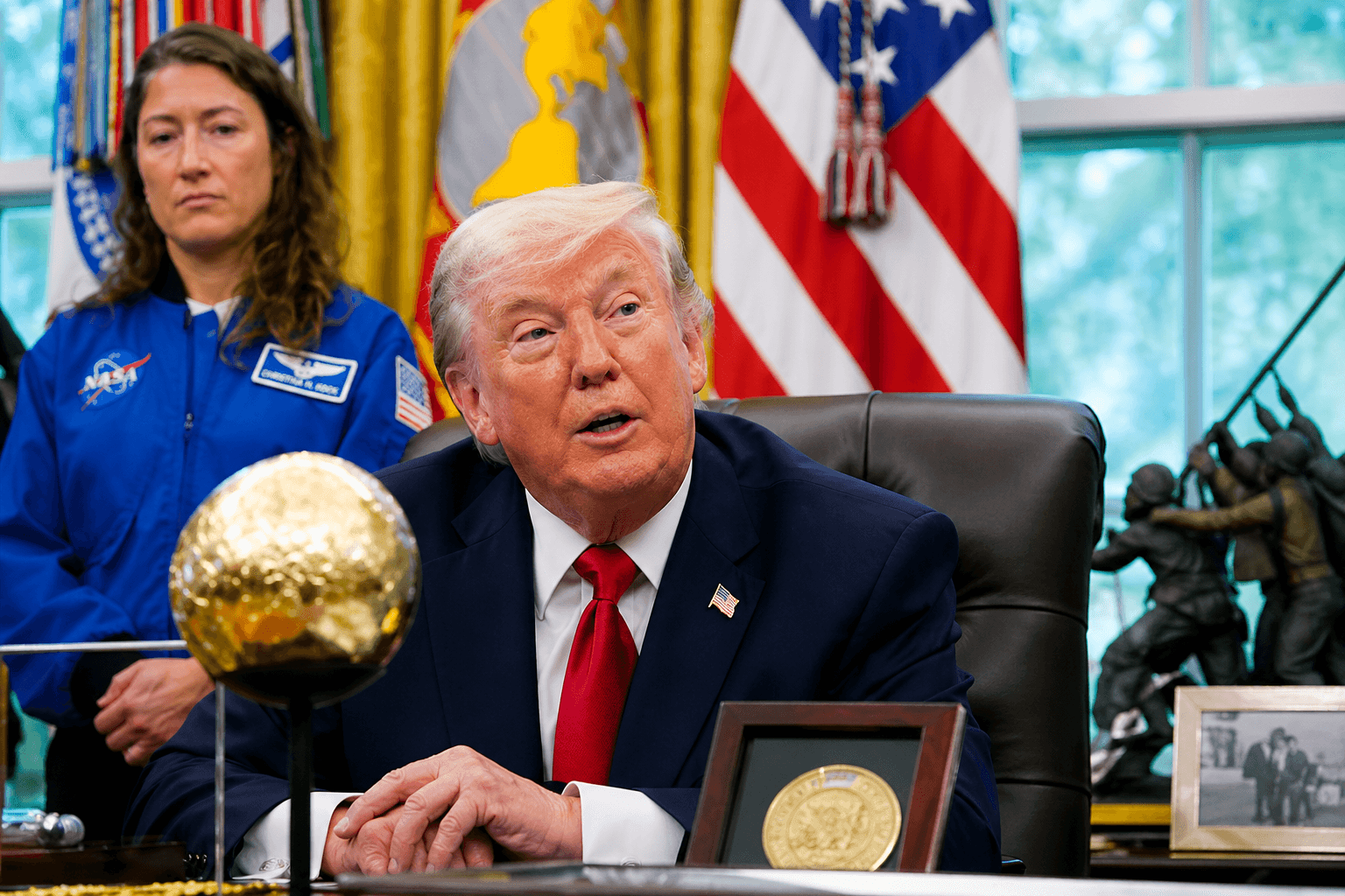 Donald Trump Announces Plans to Release Classified UFO Files, Highlights Pilot Testimonies