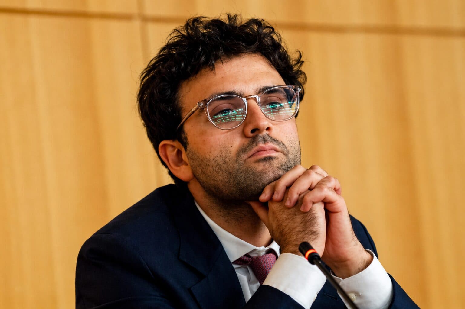 Kalshi Bans Three U.S. Politicians for Betting on Their Own Election Outcomes