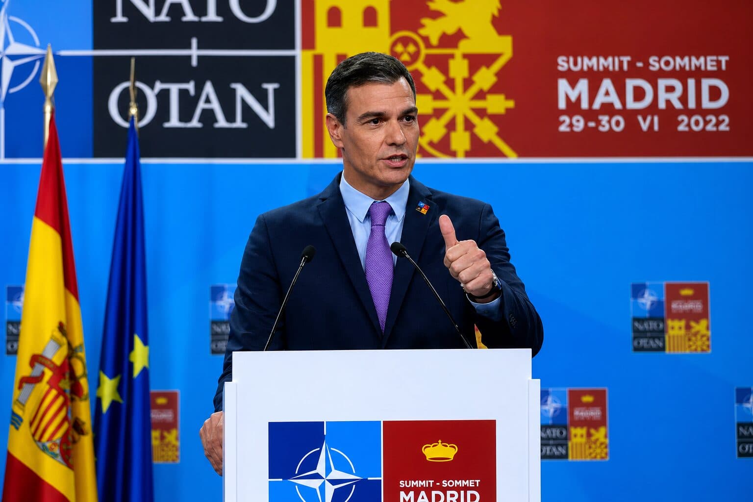 Trump Threatens to Cut Trade With Spain Over Iran Base Dispute and NATO Spending Tensions