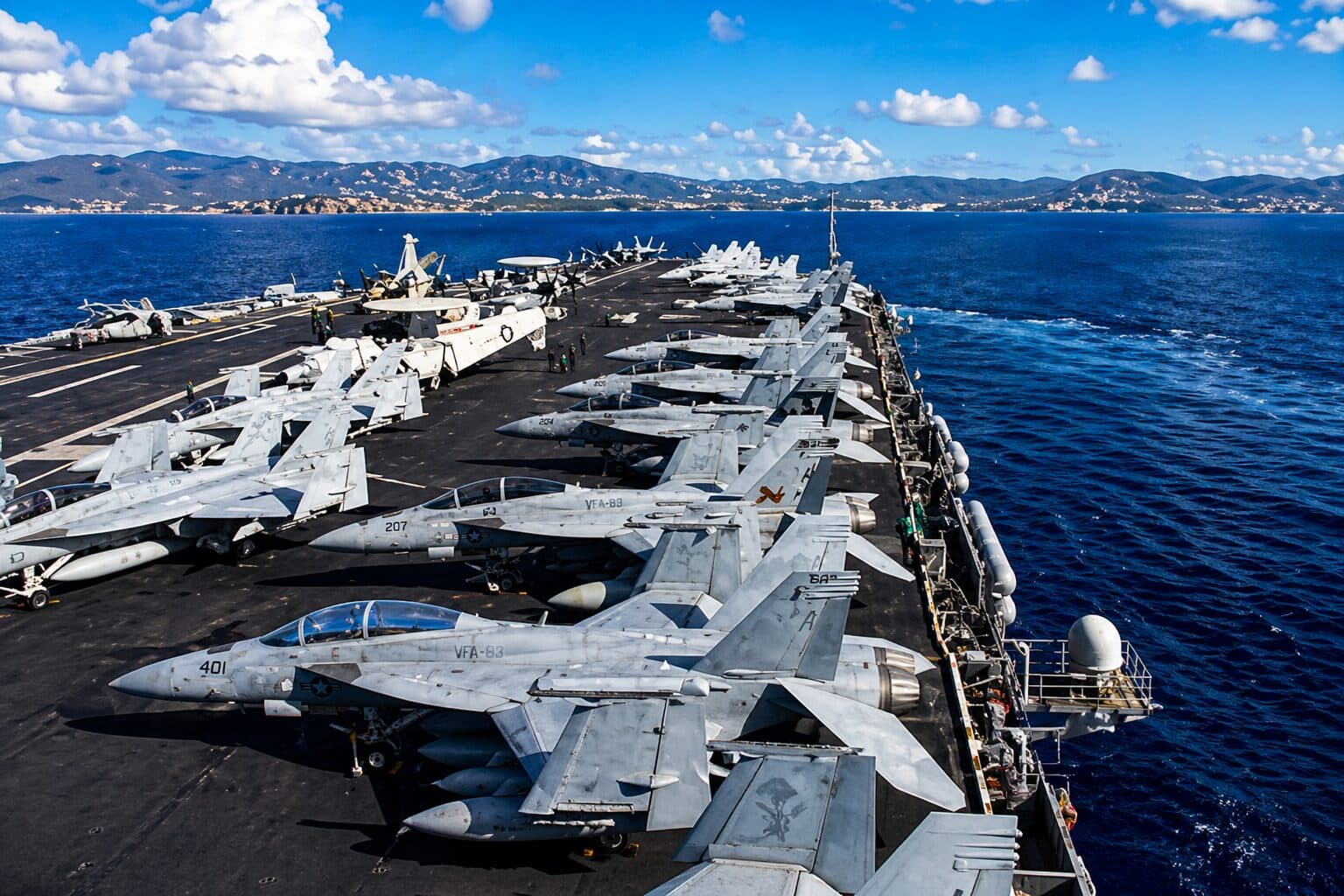 US Military Airlift to Middle East Expands as Iran Talks Collapse and Hormuz Tensions Persist