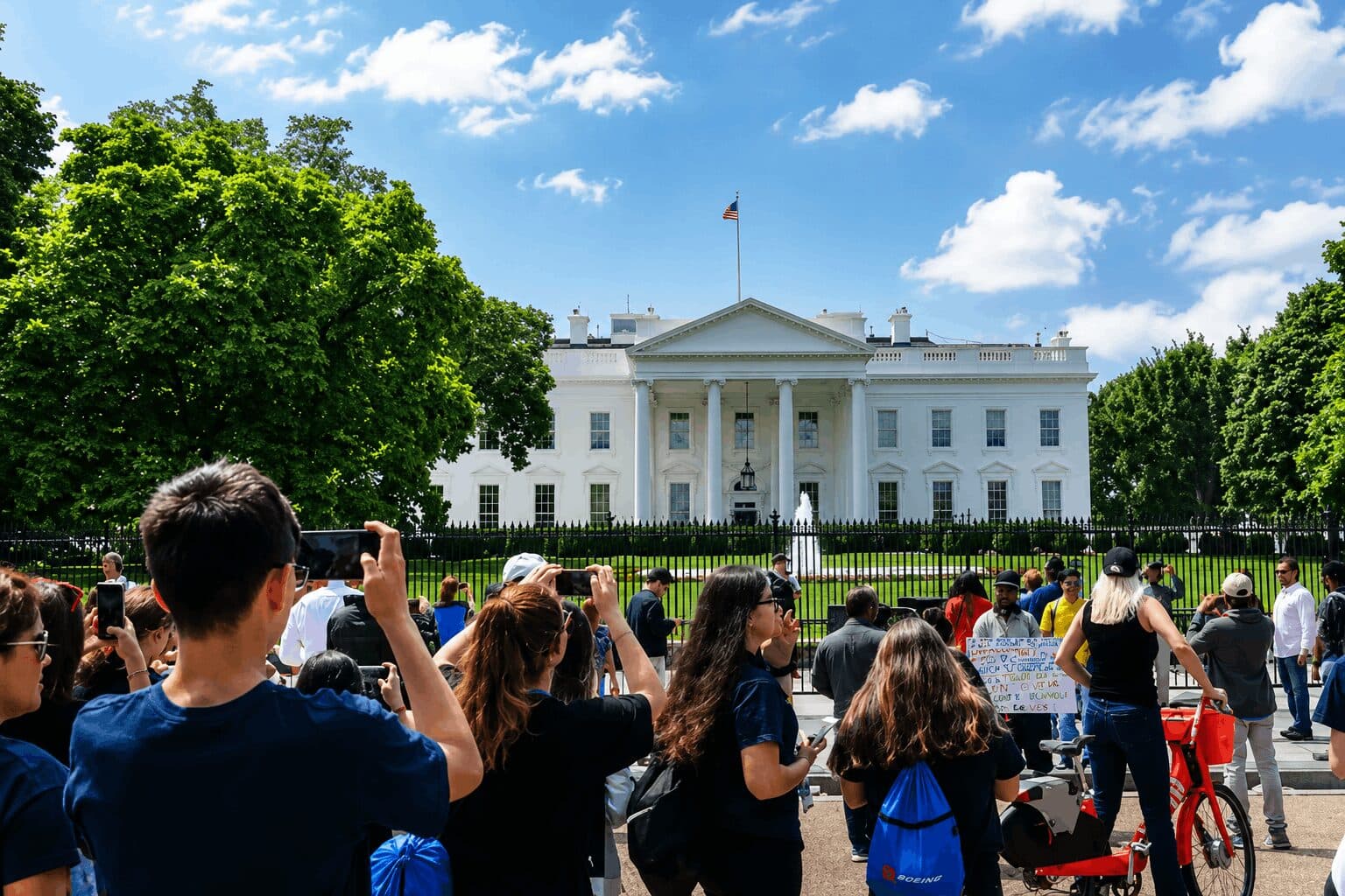 White House Reviews CFTC Prediction Market Rule as Trump Supports Federal Oversight