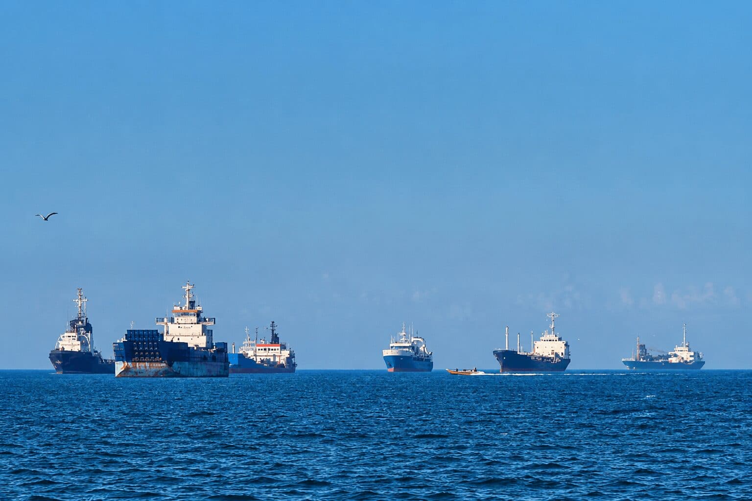 Iran to Charge Maritime Service Fees in Strait of Hormuz After Waiver Period