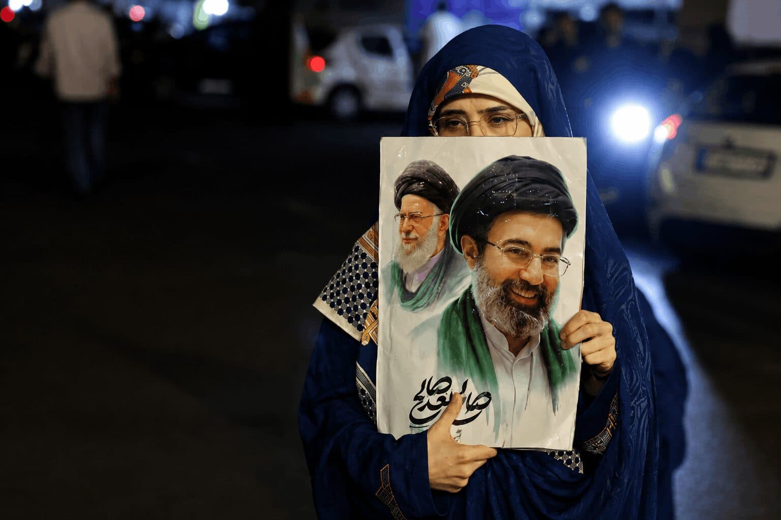 US-Iran Draft Deal Includes Sanctions Relief, Troop Withdrawal and Release of Frozen Assets