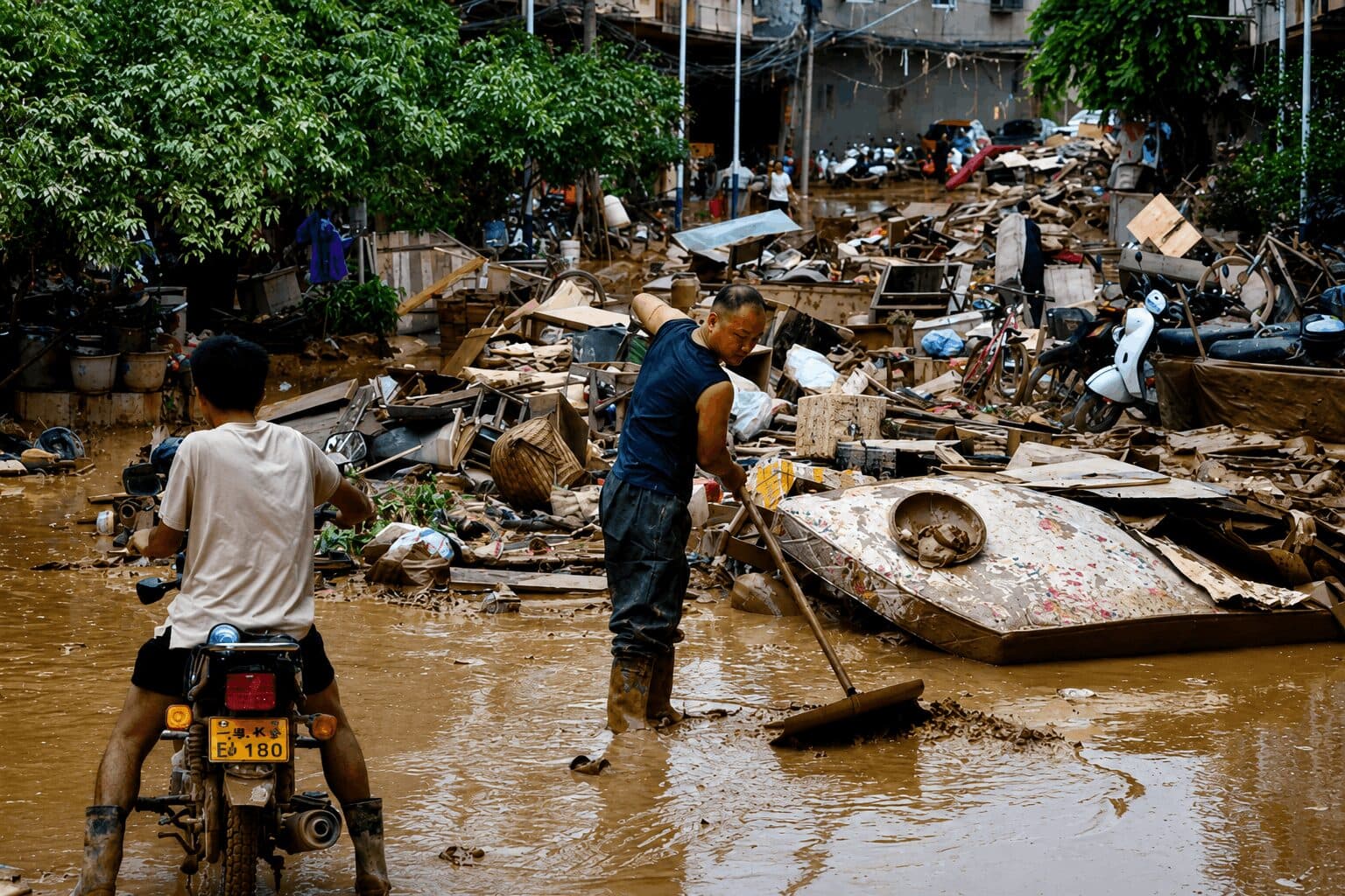 China Evacuates 1.8 Million as Typhoon Bavi Bears Down on Wenzhou