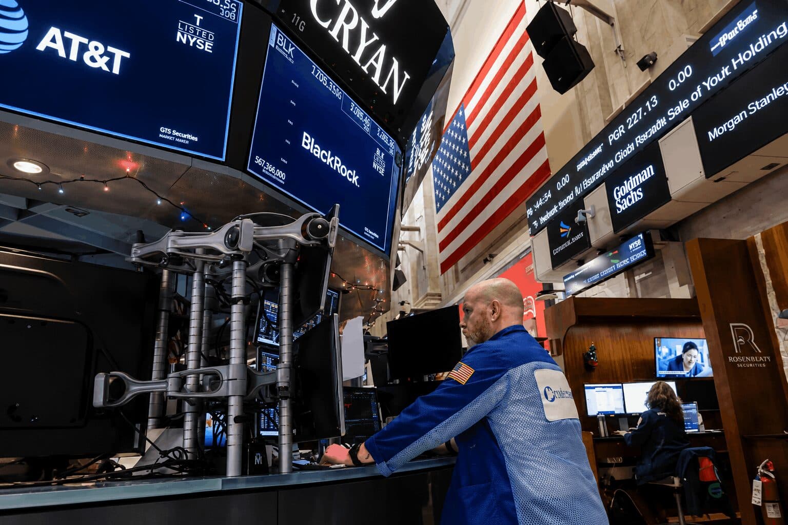 Real-World Asset Perpetual Futures Volume Nears Bitcoin on Major Exchanges