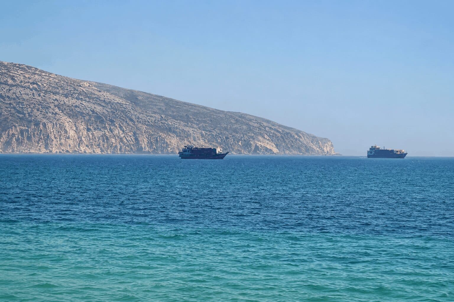 US Embassy Warns Americans in Oman as US Military Team Heads to Lebanon