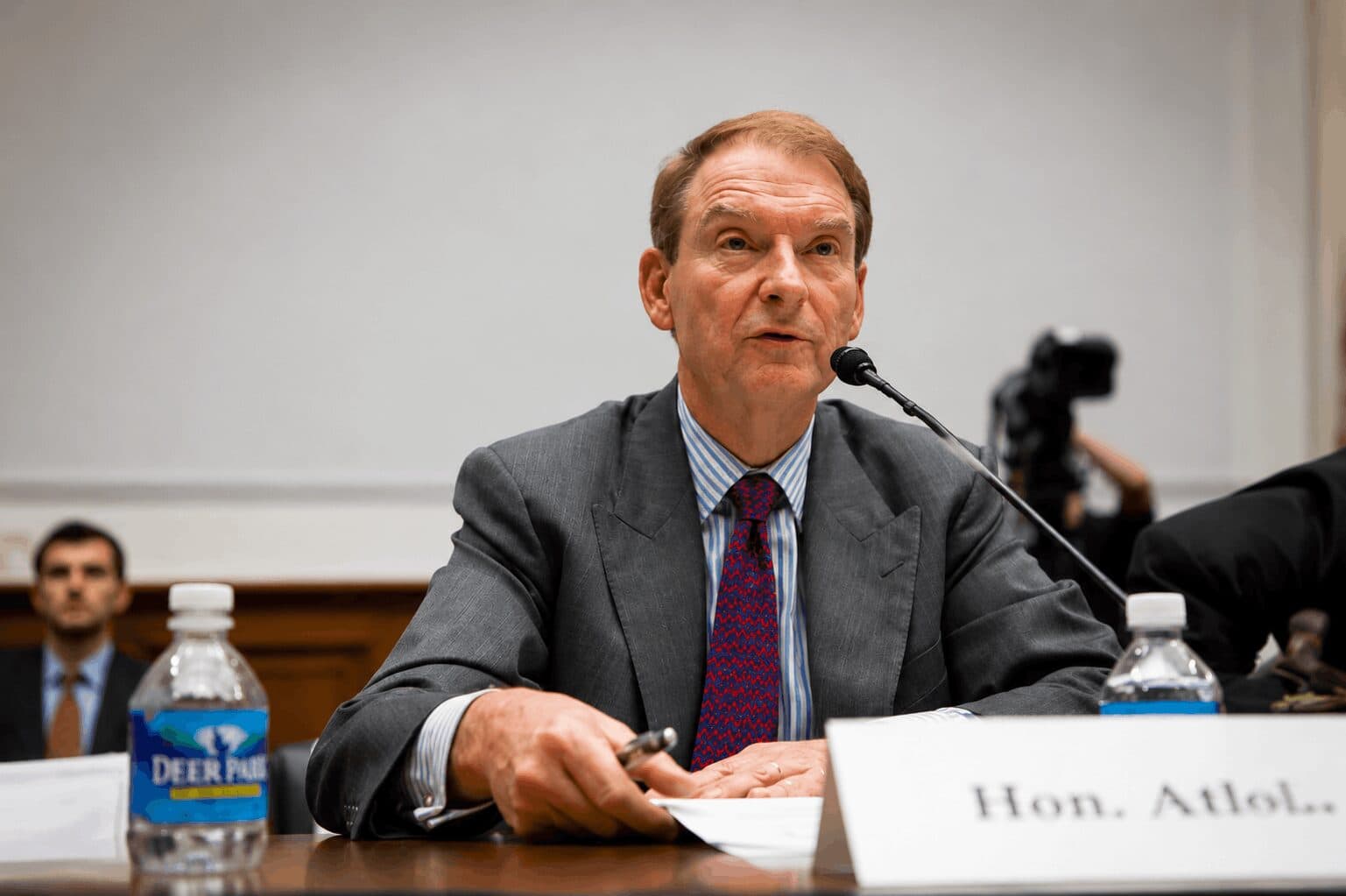 SEC Proposes New Crypto Rules as CLARITY Act Stalls in Congress