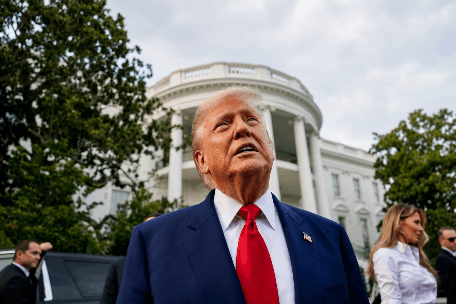 Trump’s Quick Comeback to Protester Overshadows Graham Endorsement Speech