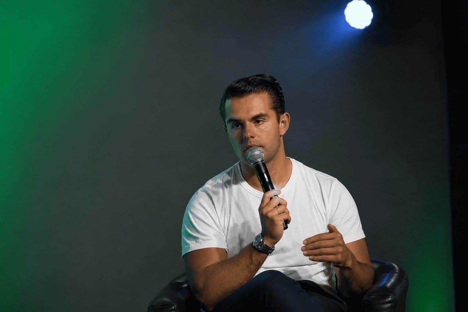 Ethena Launches Stablecoin-Based Neobank With High-Yield Savings and Card Rewards