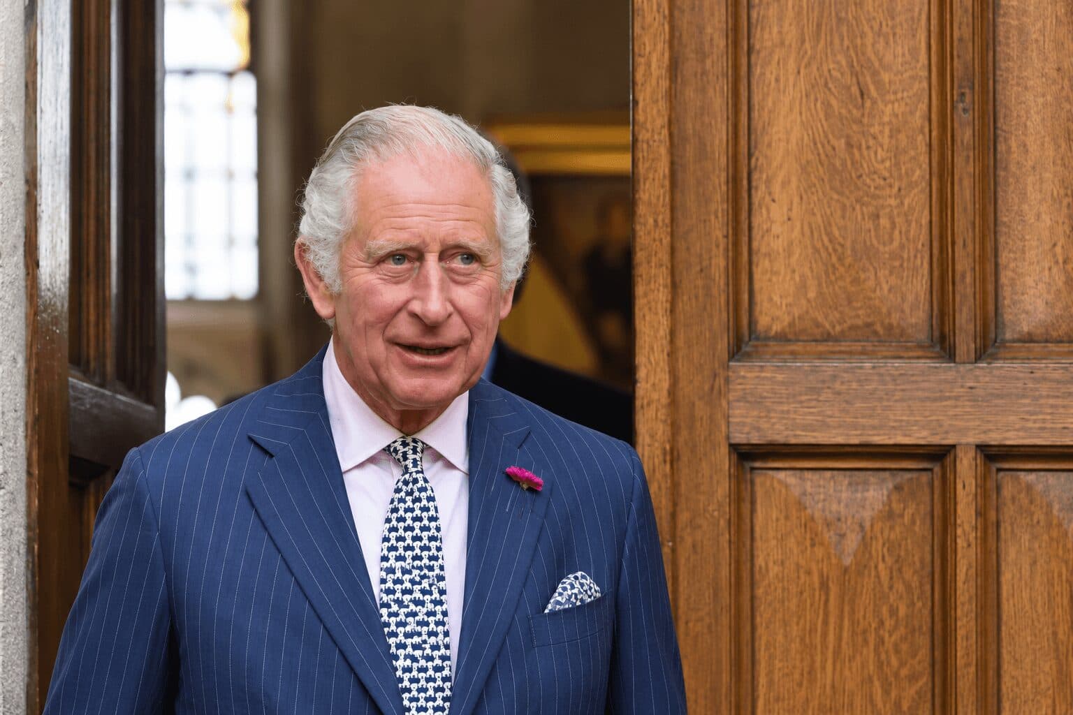 King Charles to Host Global AI Leaders Amid Growing Calls for Slower Development