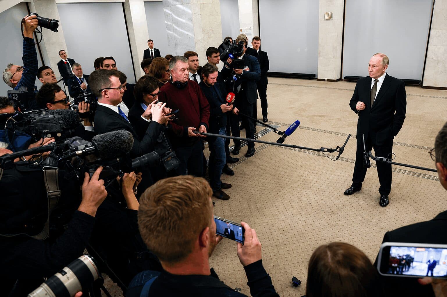 Russian Nuclear Chief Accuses Ukraine of Attacking Fuel Trucks Near Zaporizhzhia Plant