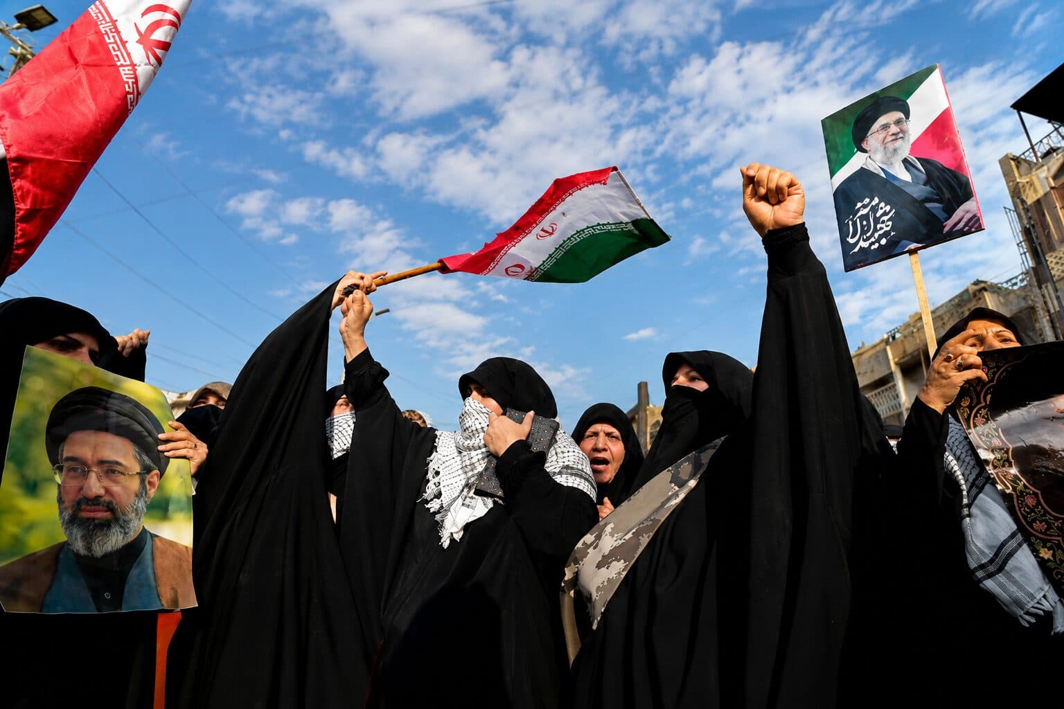 US and Iran Explore Phased Deal to Reopen Hormuz and End Blockade