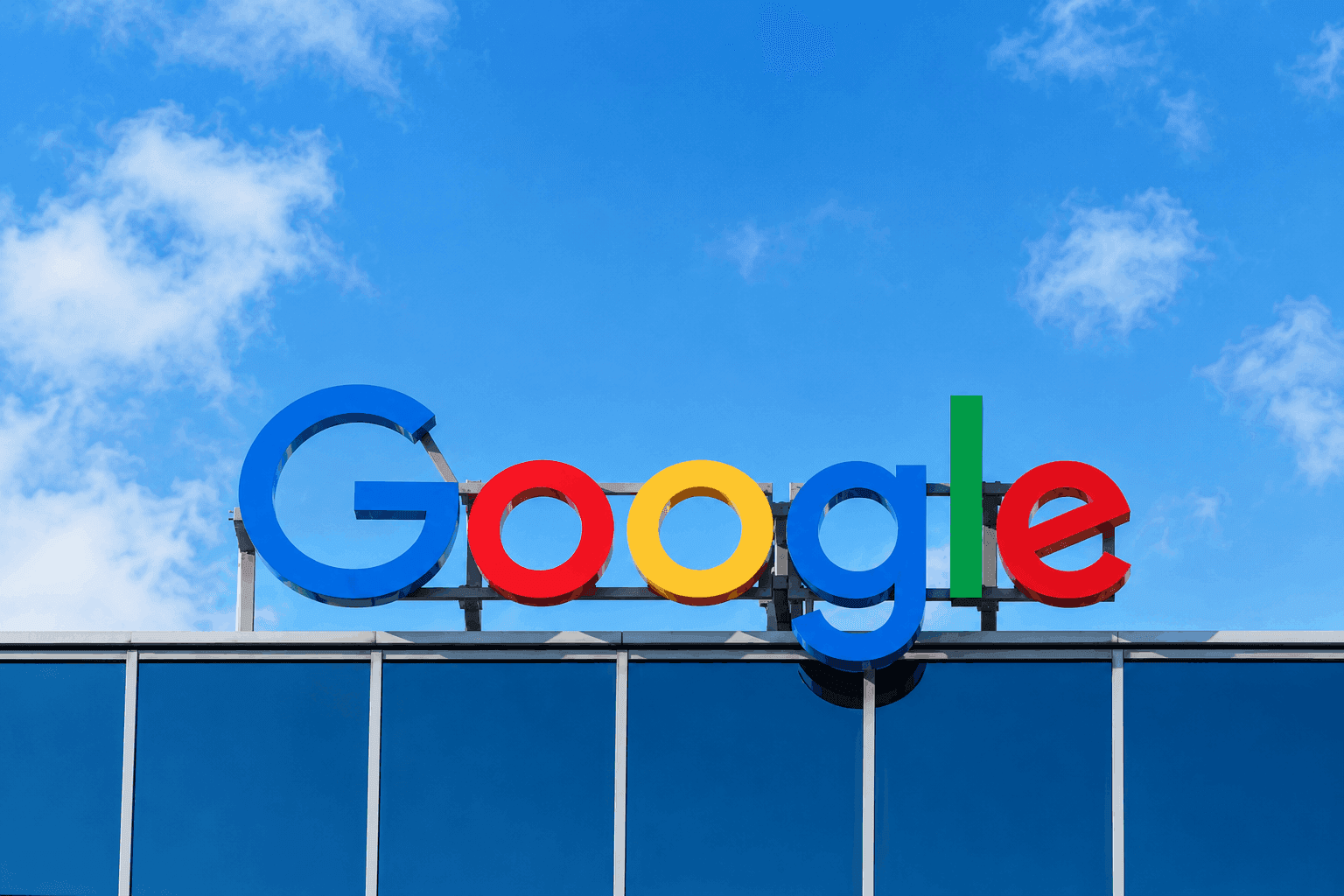 Alphabet Heads for Record Post-Earnings Drop as Free Cash Flow Turns Negative