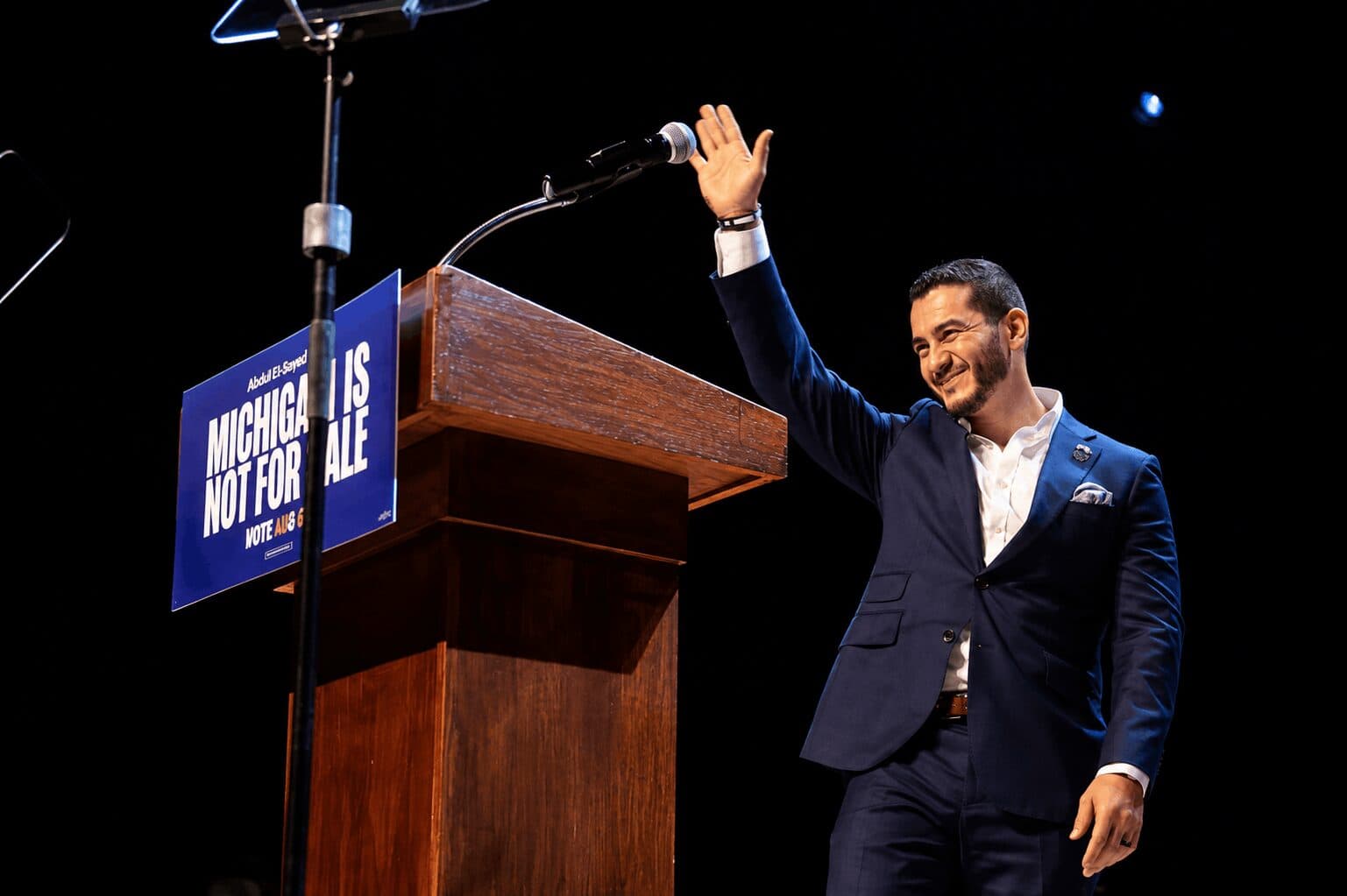 Crypto PACs Pour $2.7 Million Into House Races Ahead of Midterms