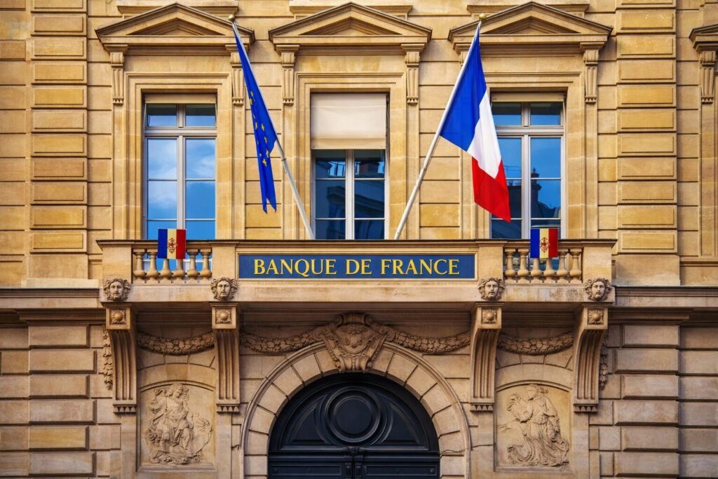 Bank of France Pushes Tougher MiCA Rules as France Targets Self-Custody Crypto Reporting